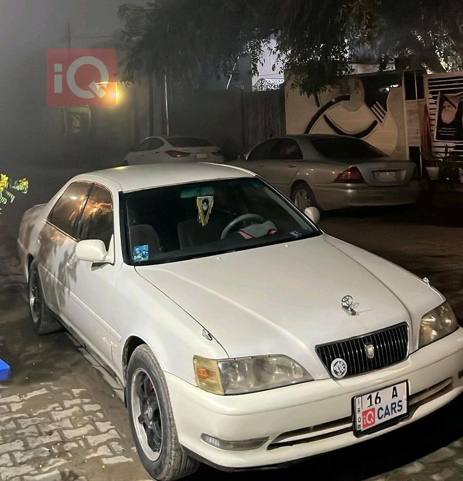 تويوتا كراون